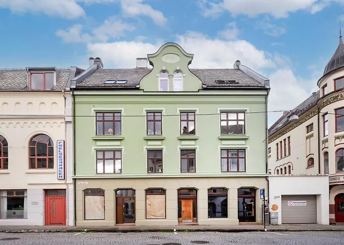 Lägenhet Art Nouveau In The Middle Of Downtown